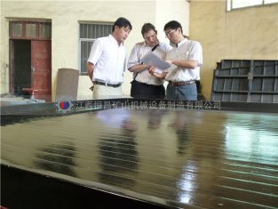 高分子材料選礦搖床的使用說(shuō)明及常見(jiàn)問(wèn)題?